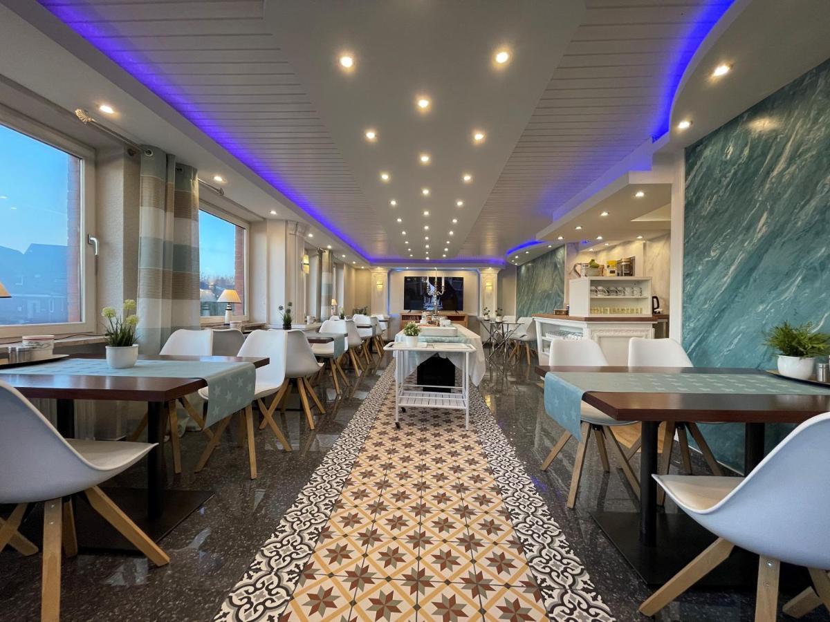 Hotel Kenny & Henry Куксхафен Экстерьер фото